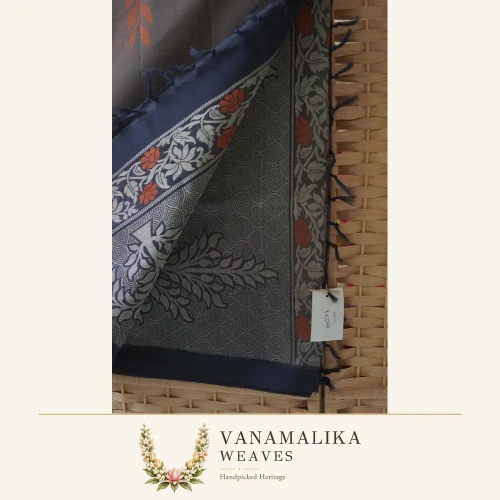 Leaf Sprig Motif Negamam Handloom Cotton Saree — Charcoal Grey — view 2