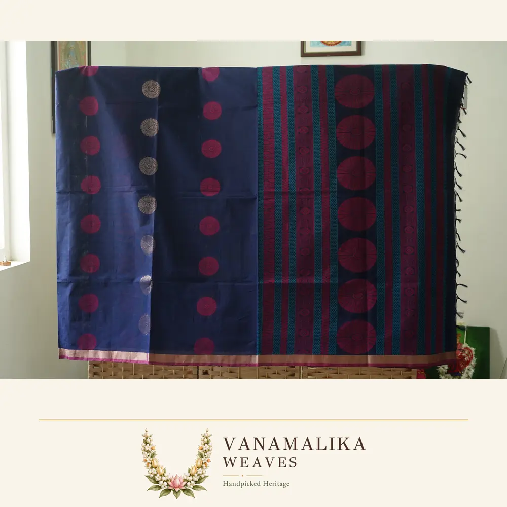 Alternating Chakra Butta Negamam Handloom Cotton Saree — Navy Blue — view 3