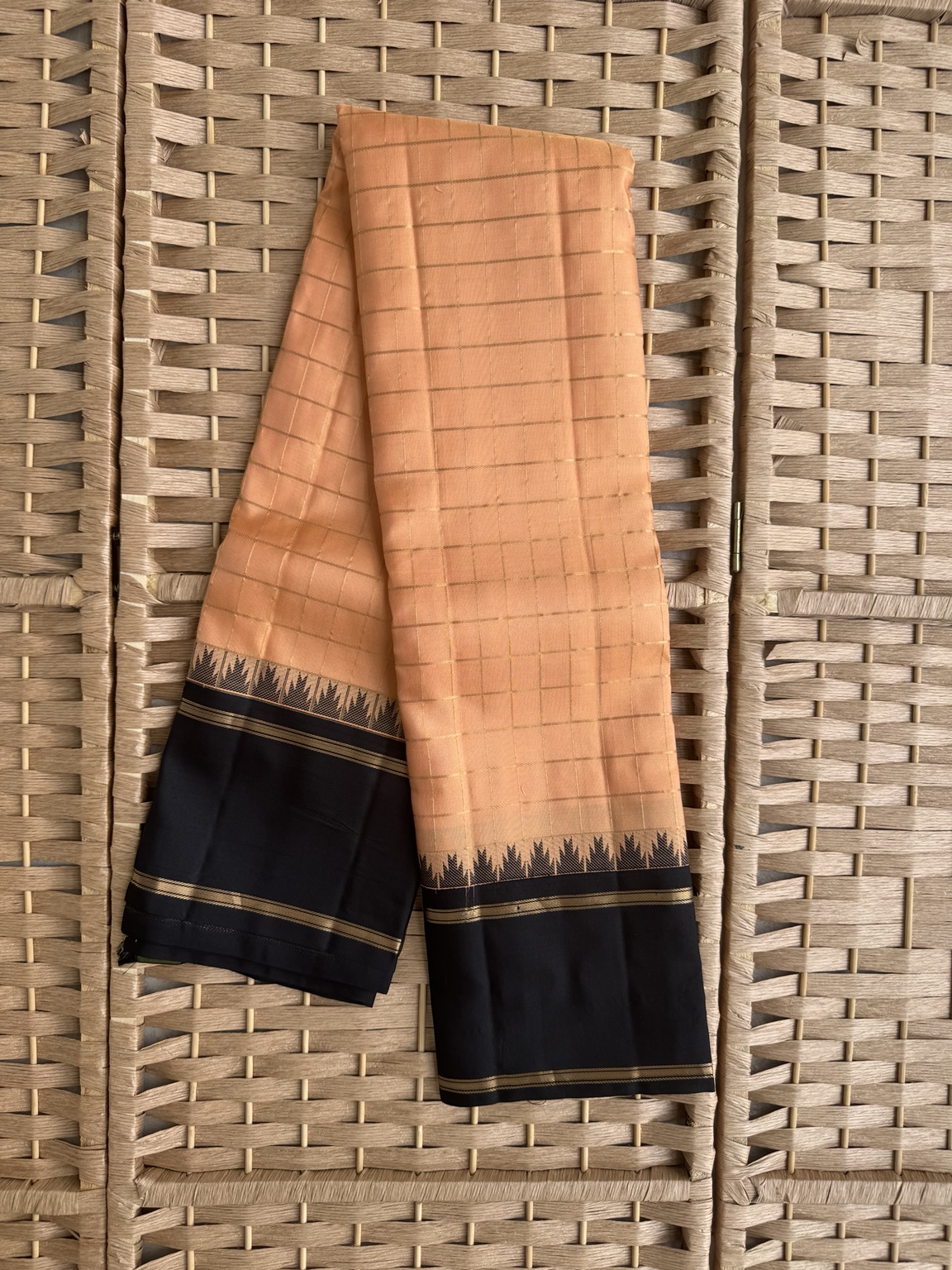 The Rooted Soul — Warm Sandal Cream